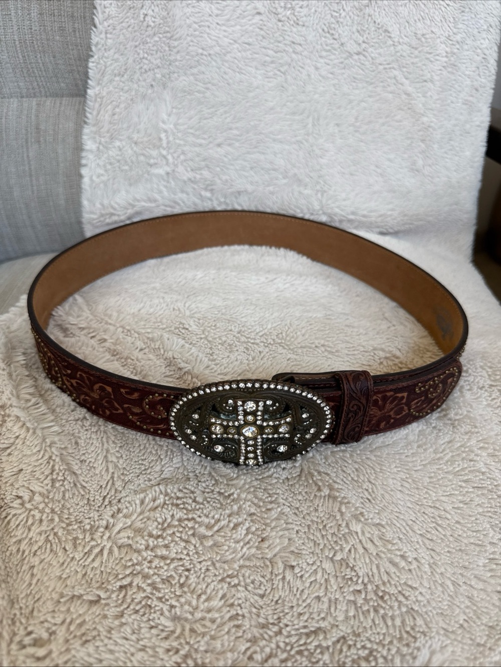 Justin Womens Western Tooled Leather Belt with Rhinestone Cross Buckle - Brown